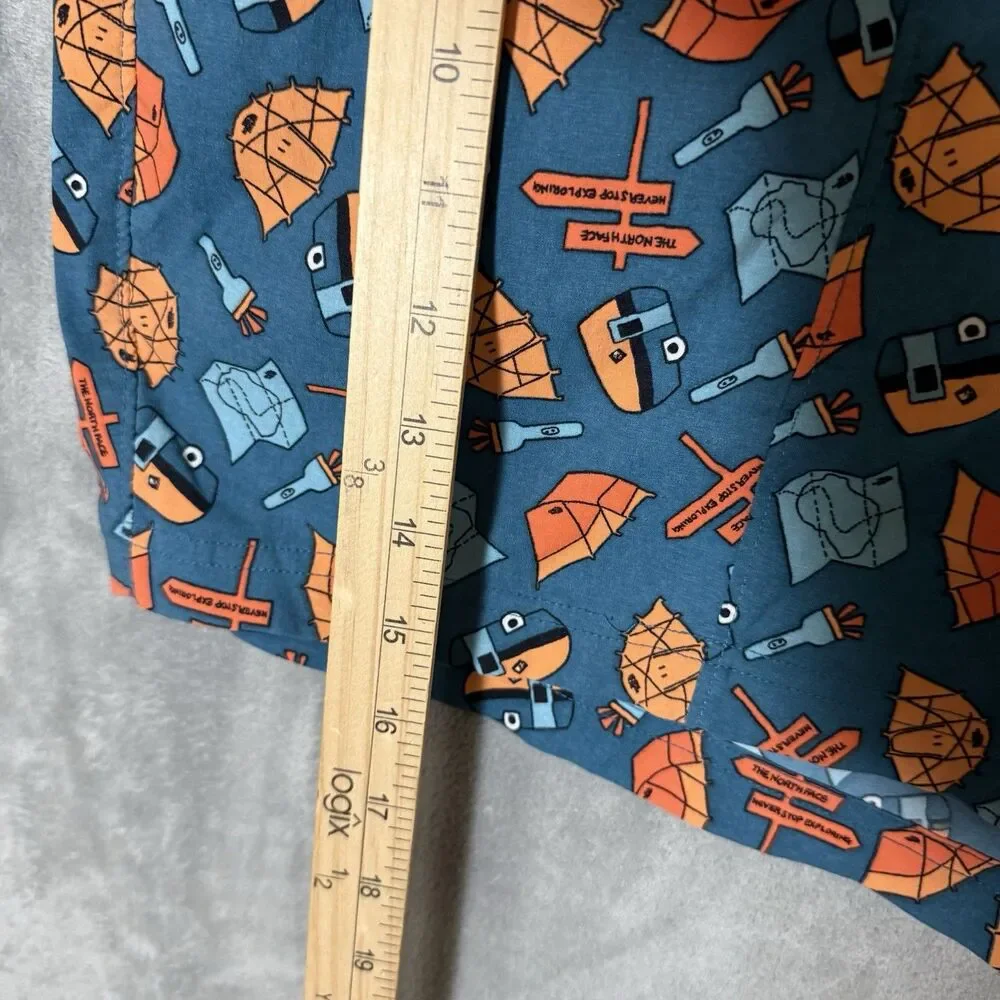 The North Face Class V Pull On Short Men 2XL Blue Coral Camping Tents Granola